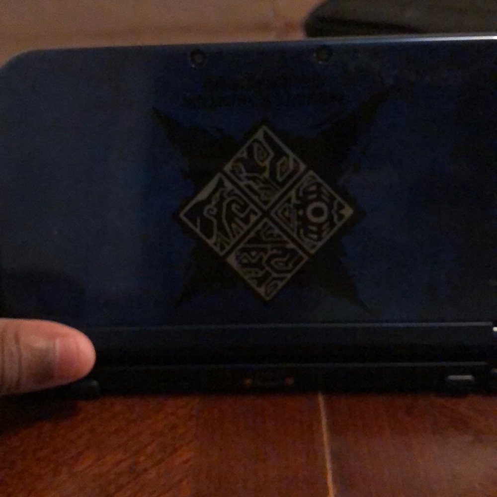 Nintendo 3Ds - Picture 2 of 2